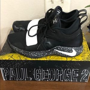 Paul George PG 2.5 TB 10 Black White Oreo EUC